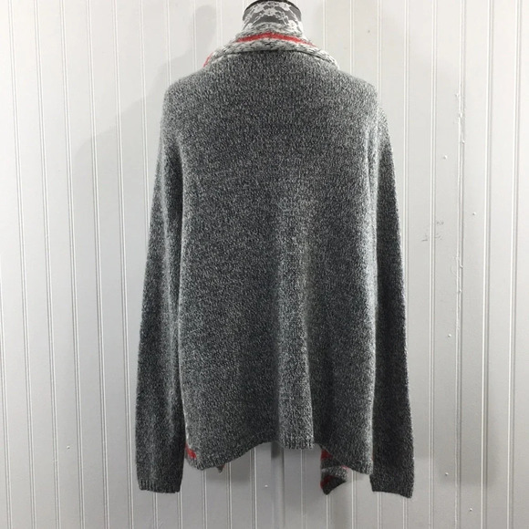 American Eagle Cardigan Sweater Gray Red Aztec Striped‎ - Picture 3 of 11